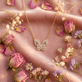 Collier papillon flat lay cocooning